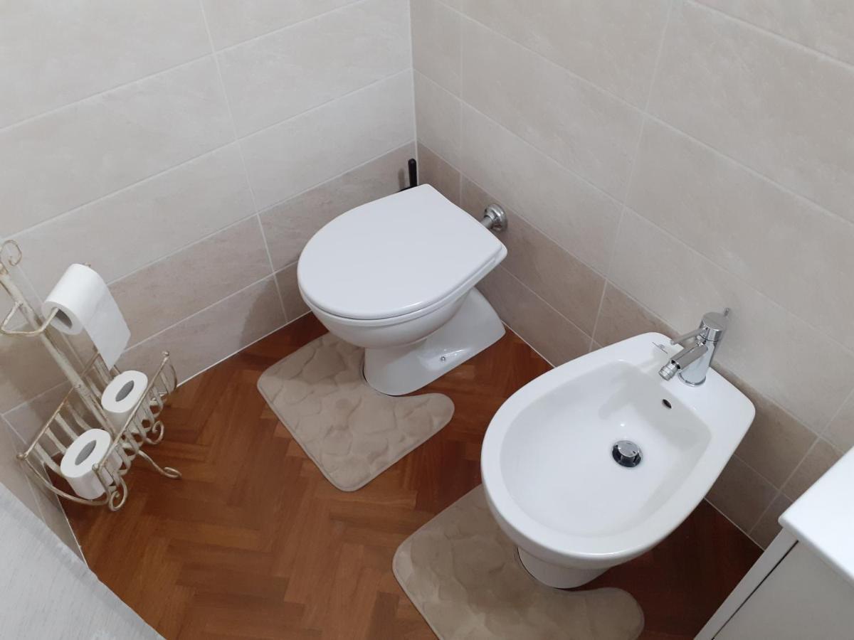 La Fiora Bed & Breakfast Sansepolcro Luaran gambar